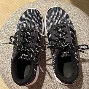 Adidas lightweight athletic shoe